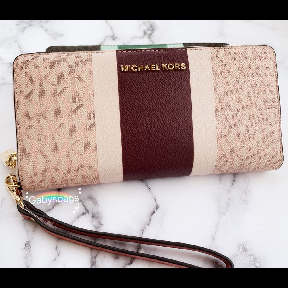 Michael kors large continental wristlet wallet - Picture 4 of 8